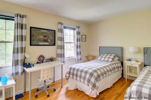 971 Gloucester Pl, Schenectady, NY 12309 photo 36
