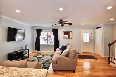 1468 Fordham Ave, Schenectady, NY 12306 photo 3