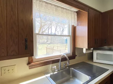 1320 Lexington Ave, Schenectady, NY 12309 photo 6
