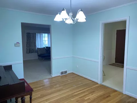 1320 Lexington Ave, Schenectady, NY 12309 photo 12