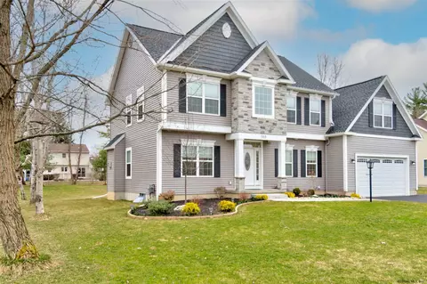 308 Danielle Dr, Schenectady, NY 12303 photo 7
