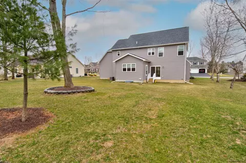 308 Danielle Dr, Schenectady, NY 12303 photo 9