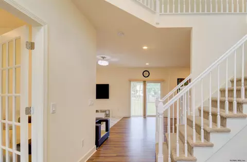 308 Danielle Dr, Schenectady, NY 12303 photo 22