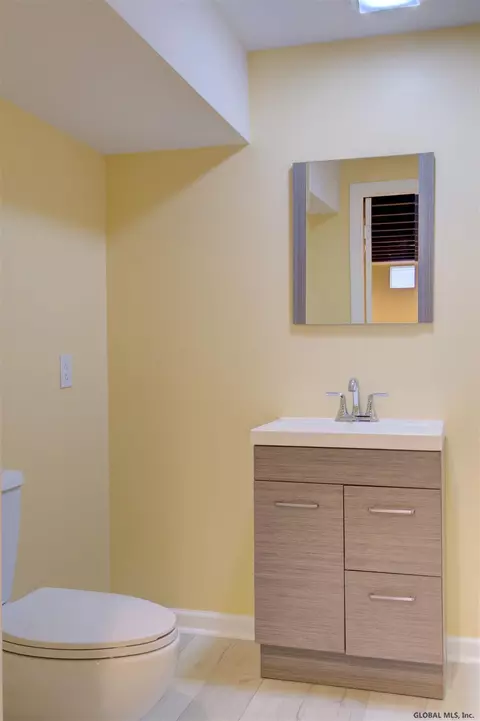 308 Danielle Dr, Schenectady, NY 12303 photo 74