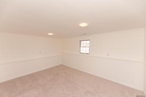 1 Glenview Dr, Schenectady, NY 12302 photo 20