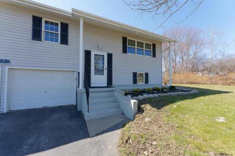 1 Glenview Dr, Schenectady, NY 12302 photo 4