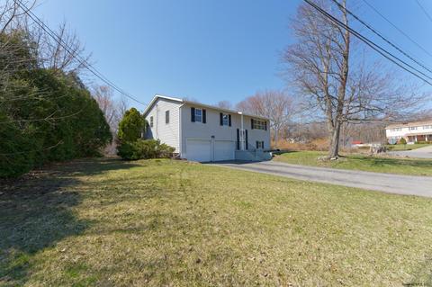 1 Glenview Dr, Schenectady, NY 12302 photo 2