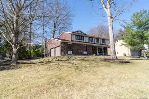 14 Catherine St, Delmar, NY 12054 photo 2