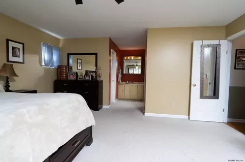 14 Catherine St, Delmar, NY 12054 photo 22