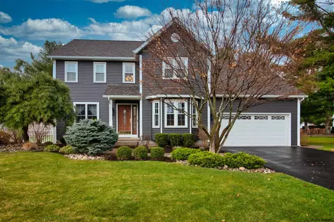 415 Deer Path, Schenectady, NY 12306 photo 1