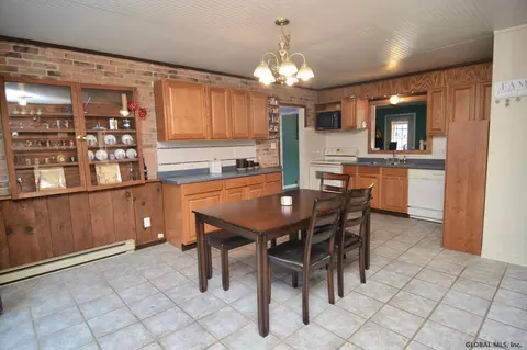 199 Vly Rd, Schenectady, NY 12309 photo 15