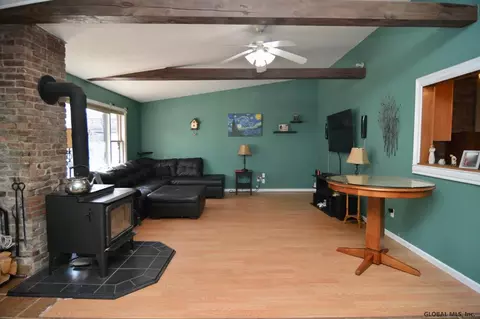 199 Vly Rd, Schenectady, NY 12309 photo 6