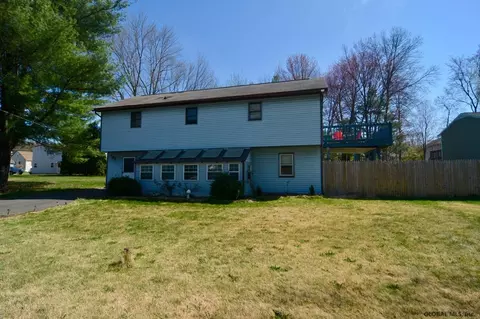 199 Vly Rd, Schenectady, NY 12309 photo 2
