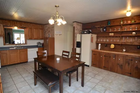 199 Vly Rd, Schenectady, NY 12309 photo 14