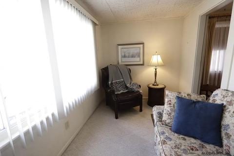 722 Decamp Ave, Schenectady, NY 12309 photo 11