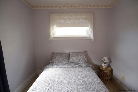 722 Decamp Ave, Schenectady, NY 12309 photo 41