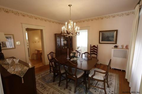 722 Decamp Ave, Schenectady, NY 12309 photo 6