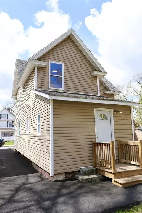 417 Second St, Schenectady, NY 12306 photo 5