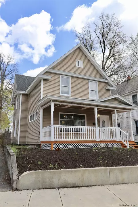 417 Second St, Schenectady, NY 12306 photo 2