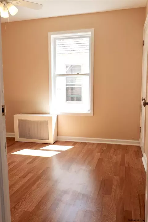 417 Second St, Schenectady, NY 12306 photo 31
