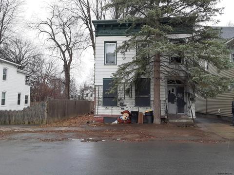 411 Summit Ave, Schenectady, NY 12307 photo 1