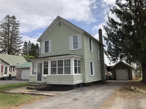313 W Maple St, Corinth, NY 12822 photo 1