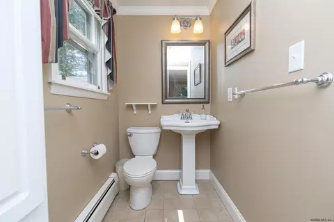 13 Rita Ct, Delmar, NY 12054 photo 30