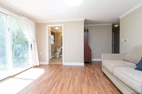 13 Rita Ct, Delmar, NY 12054 photo 28