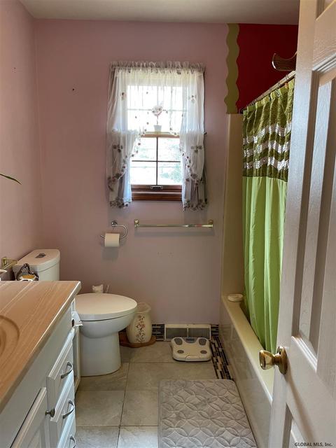 102 Dewitt Ave, Schenectady, NY 12304 photo 16