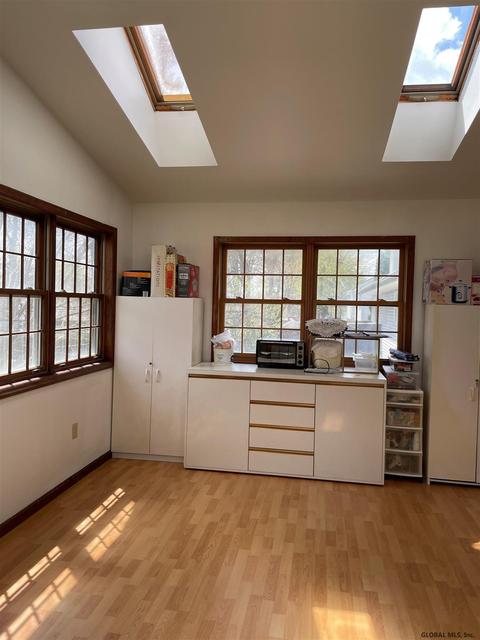 102 Dewitt Ave, Schenectady, NY 12304 photo 7