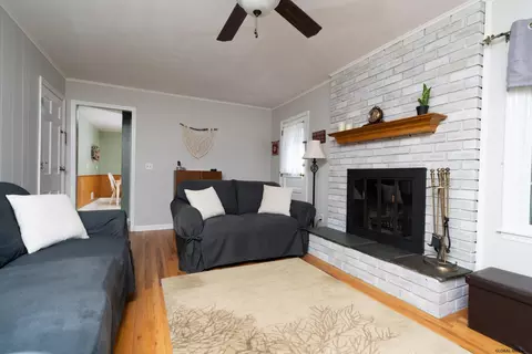 7 Wedge Rd, Delmar, NY 12054 photo 12