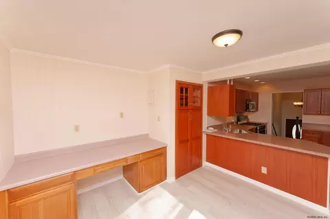 987 Burdeck St, Schenectady, NY 12306 photo 20