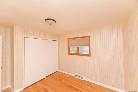 987 Burdeck St, Schenectady, NY 12306 photo 30