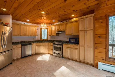 725 Ausable Dr, Jay, NY 12941 photo 6