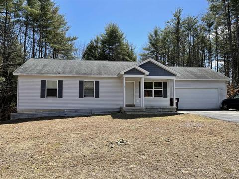 41 Cloverleaf Dr Warrensburg Ny 12885 37 Photos Mls 202116912 Movoto