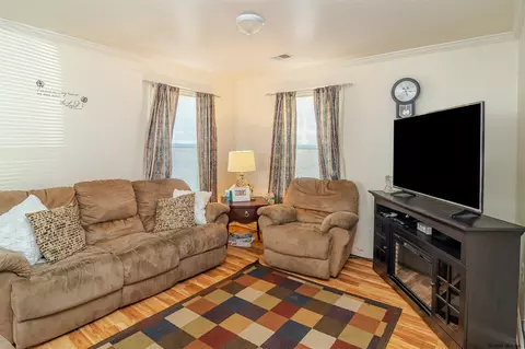 522 Gerling St, Schenectady, NY 12308 photo 8