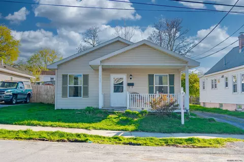 522 Gerling St, Schenectady, NY 12308 photo 2