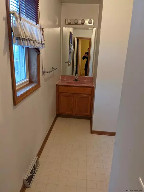 20 Ruby Ln, Selkirk, NY 12158 photo 10