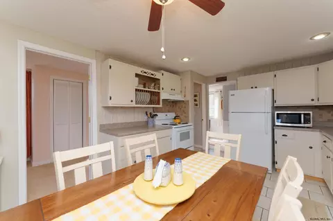 399 Spring Rd, Duanesburg, NY 12053 photo 19