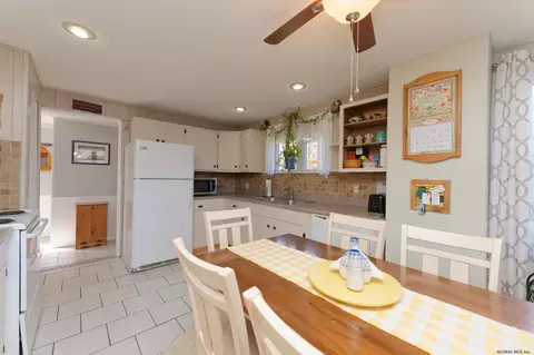 399 Spring Rd, Duanesburg, NY 12053 photo 18