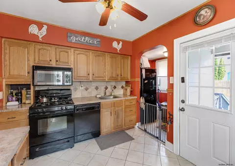 1274 Garner Ave, Schenectady, NY 12309 photo 13