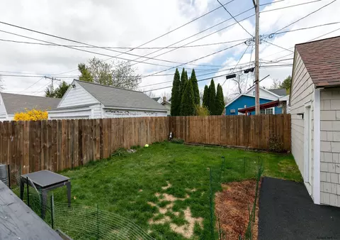 1274 Garner Ave, Schenectady, NY 12309 photo 35