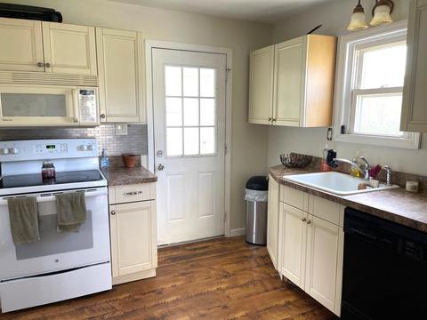 23 1st Ave, Hadley, NY 12835 photo 8