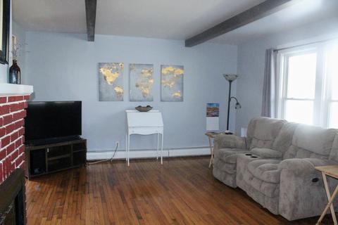 824 Decamp Ave, Schenectady, NY 12309 photo 10