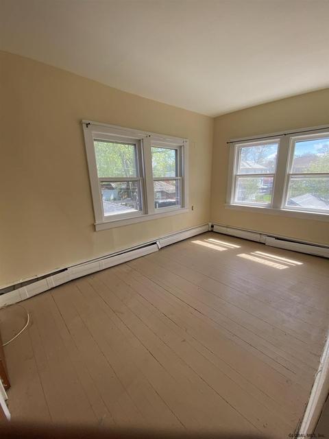 824 Decamp Ave, Schenectady, NY 12309 photo 36