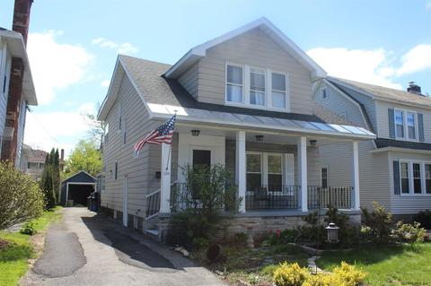 824 Decamp Ave, Schenectady, NY 12309 photo 2