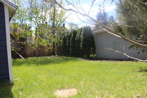 824 Decamp Ave, Schenectady, NY 12309 photo 7