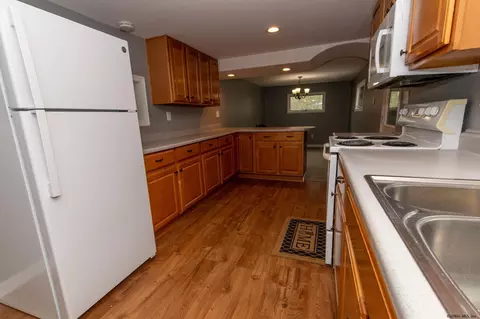 1662 County Highway 107, Amsterdam, NY 12010 photo 6