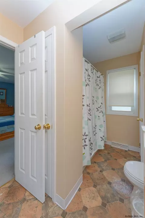 124 Bozenkill Rd, Altamont, NY 12009 photo 31