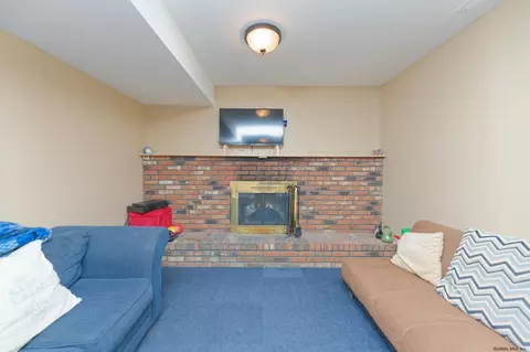 124 Bozenkill Rd, Altamont, NY 12009 photo 9